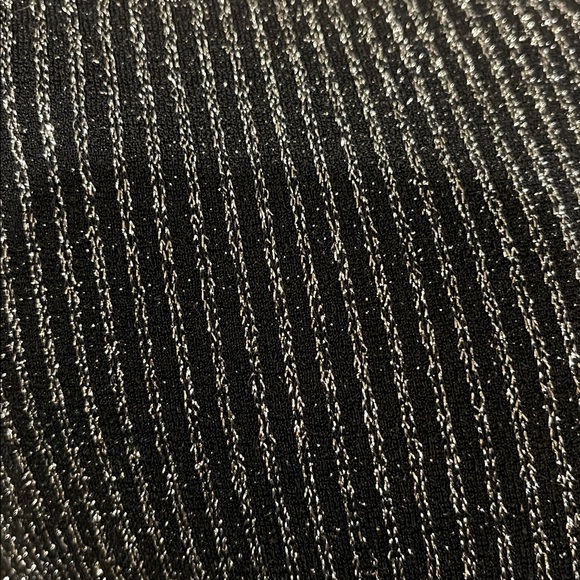 Lane Bryant Elegant Black and Silver Knit Top 18/20 Plus - Picture 3 of 9